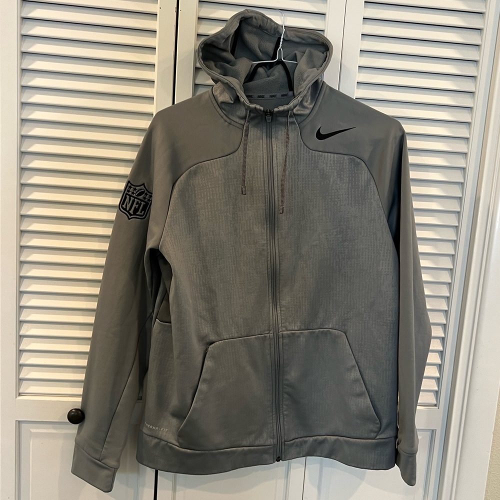 Nike men’s front zip hoodie